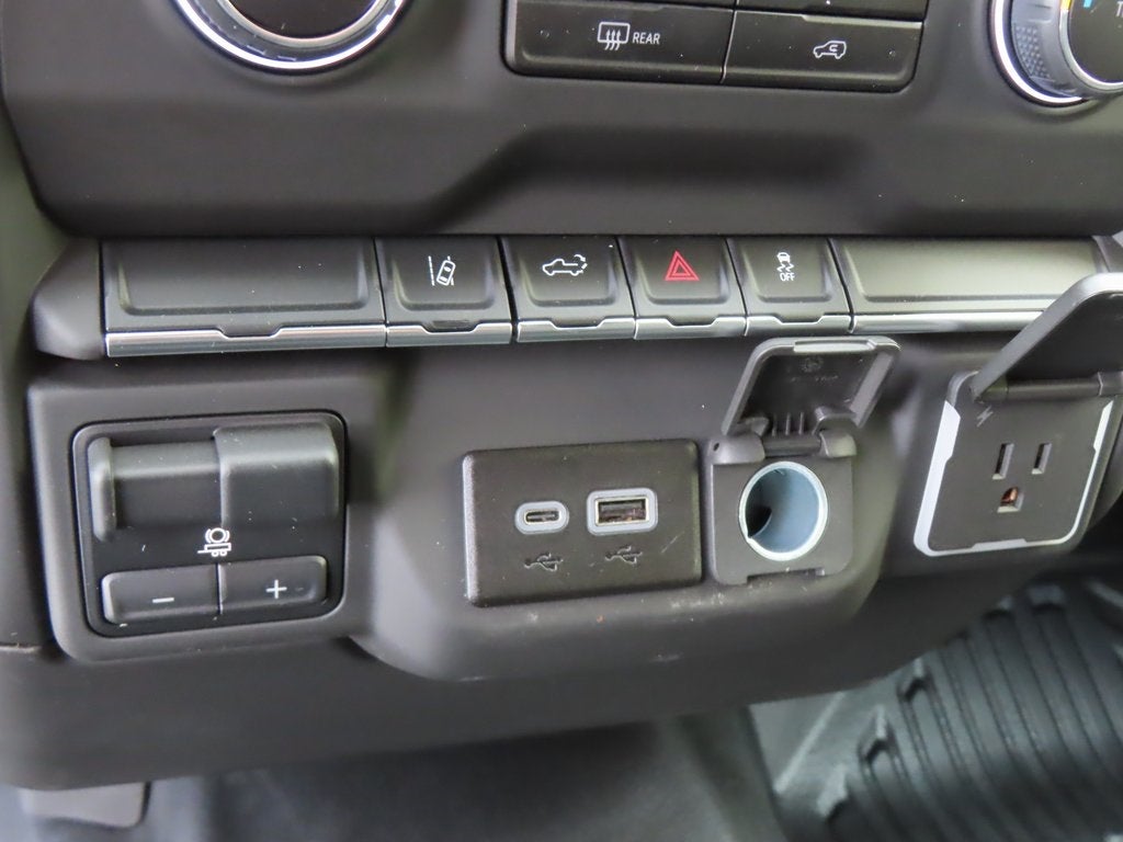 2025 Chevrolet Silverado 2500HD Work Truck 8' BOSS SUPER DUTY COLD FRONT STEEL STRAIGHT BLADE