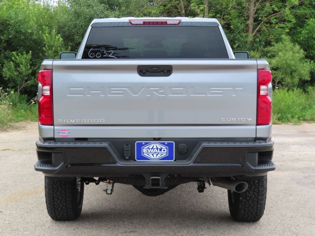 2026 Chevrolet Silverado 2500HD Custom