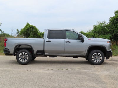 2026 Chevrolet Silverado 2500HD Custom