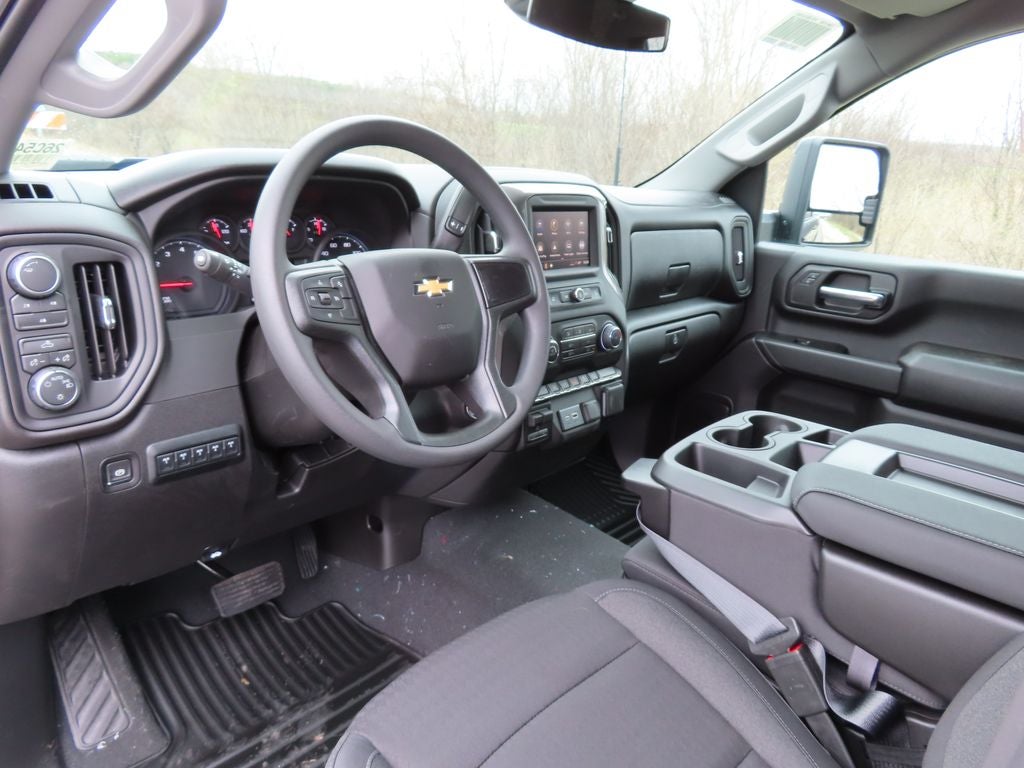 2026 Chevrolet Silverado 2500HD Custom