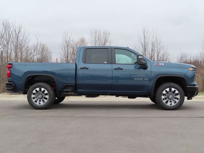 2026 Chevrolet Silverado 2500HD Custom