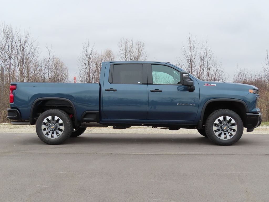 2026 Chevrolet Silverado 2500HD Custom