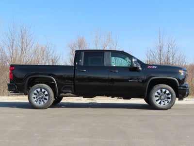 2026 Chevrolet Silverado 2500HD Custom