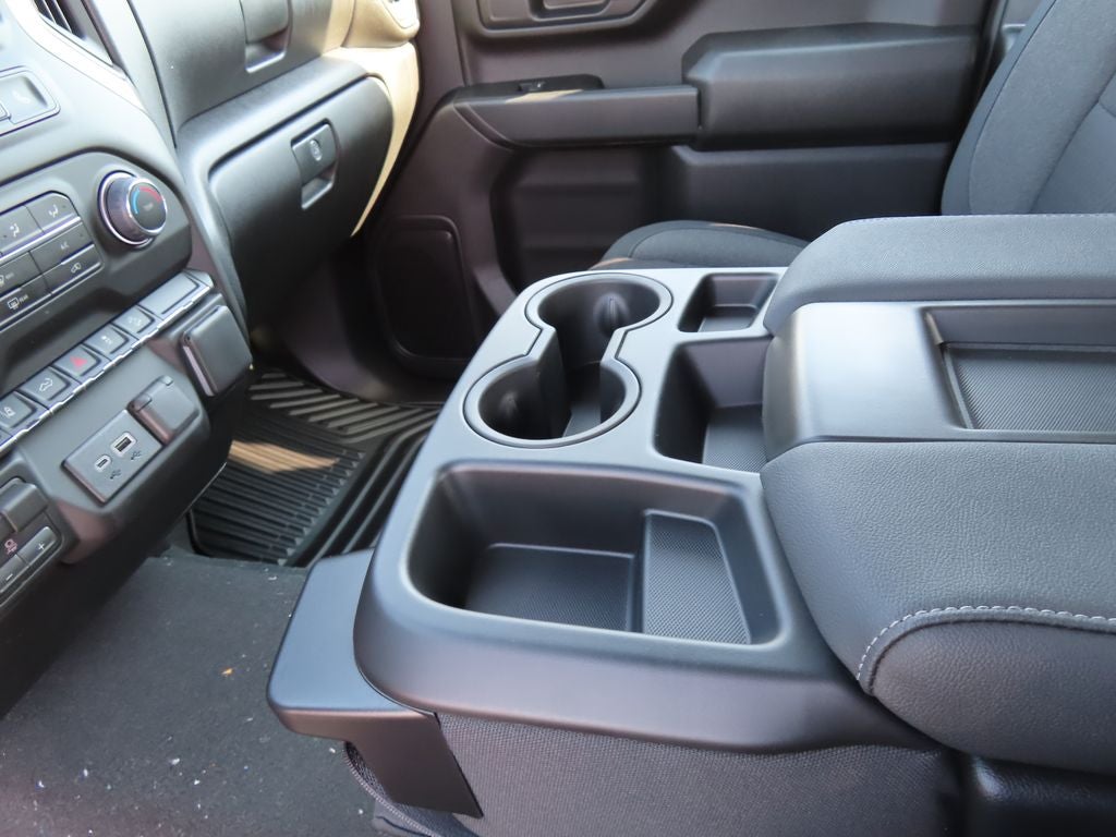 2026 Chevrolet Silverado 2500HD Custom