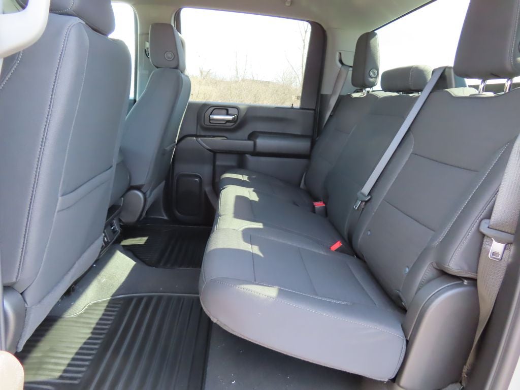 2026 Chevrolet Silverado 2500HD Custom