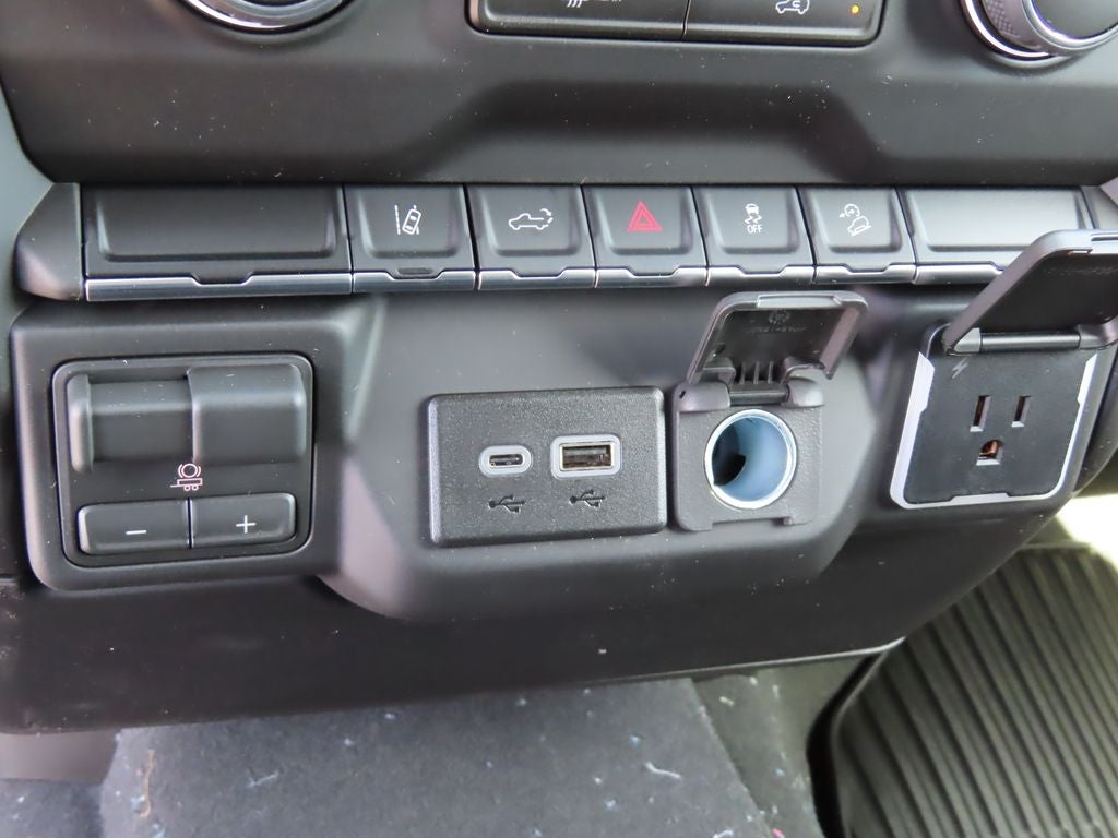 2026 Chevrolet Silverado 2500HD Custom