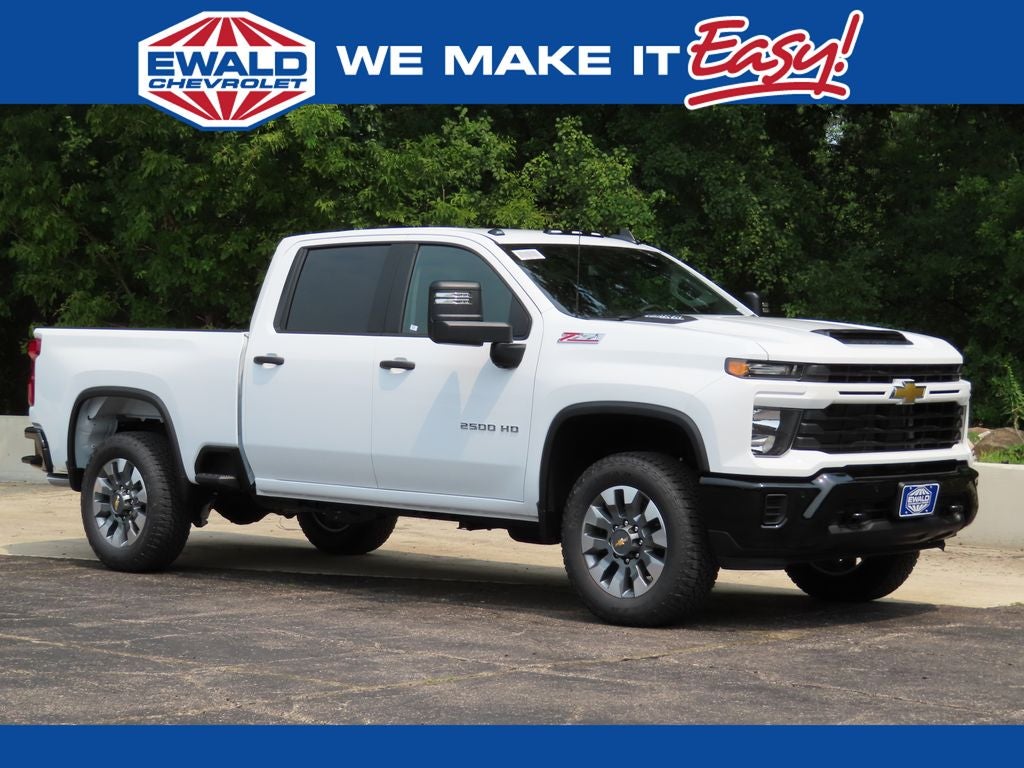 2026 Chevrolet Silverado 2500HD Custom
