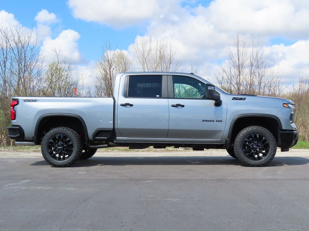2026 Chevrolet Silverado 3500HD LT