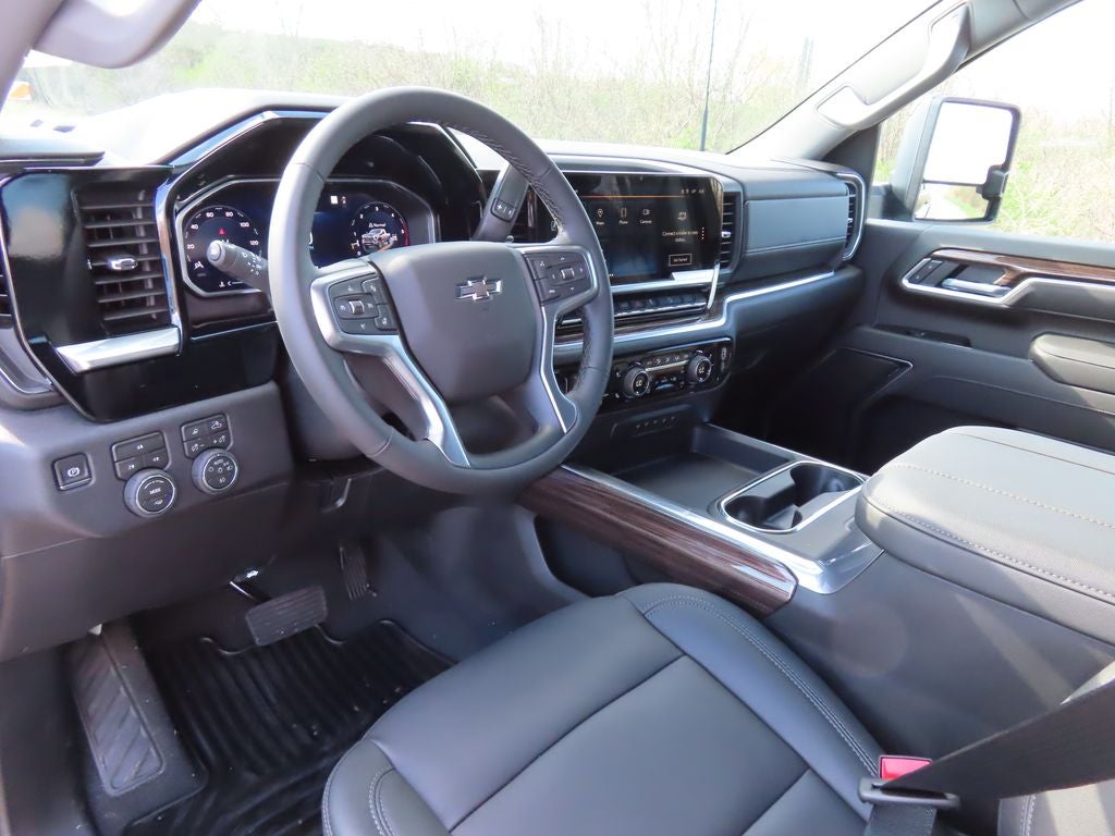 2026 Chevrolet Silverado 3500HD LT
