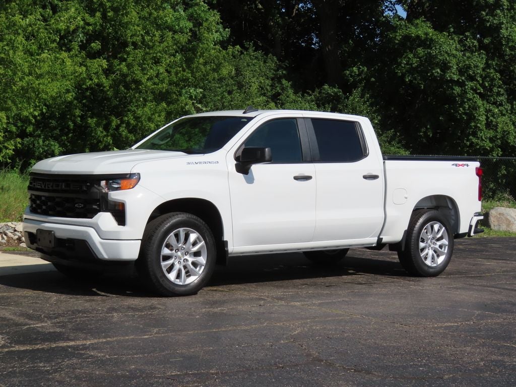 2022 Chevrolet Silverado 1500 Custom
