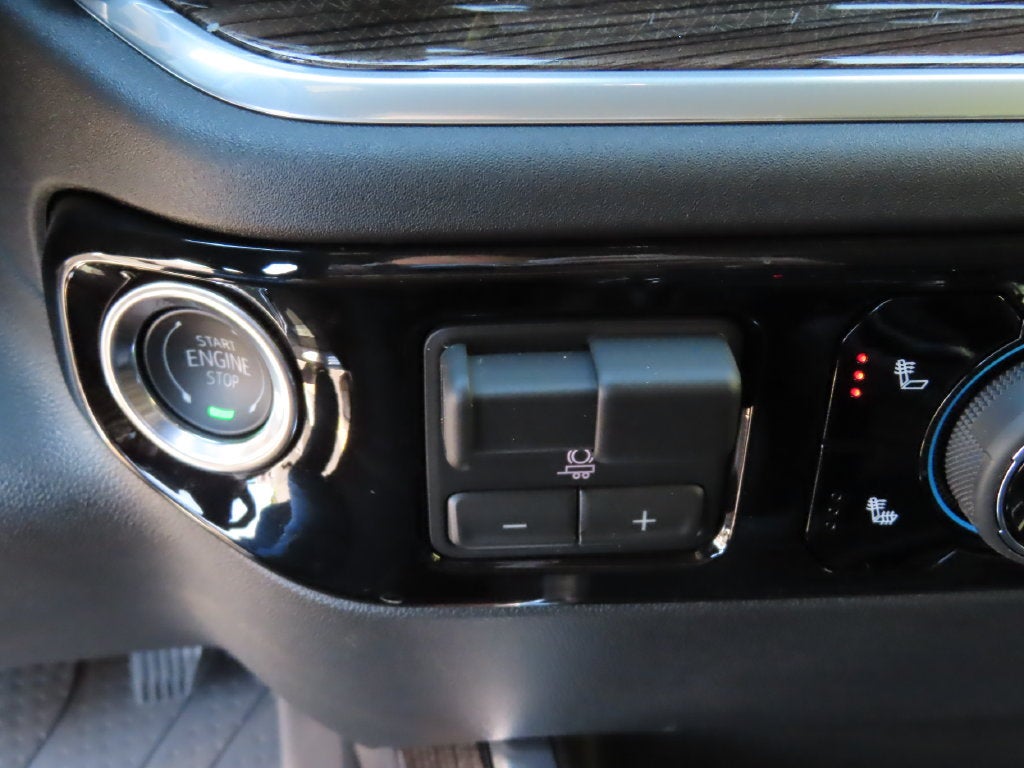 2026 Chevrolet Silverado 1500 LT LT1