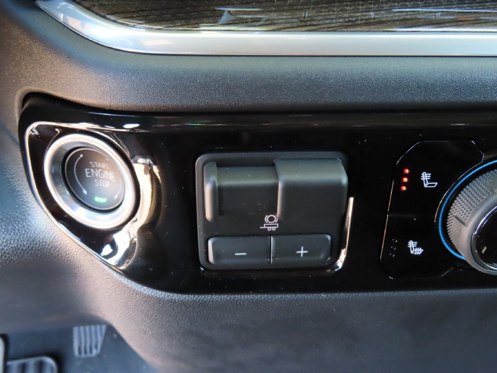 2026 Chevrolet Silverado 1500 LT LT1