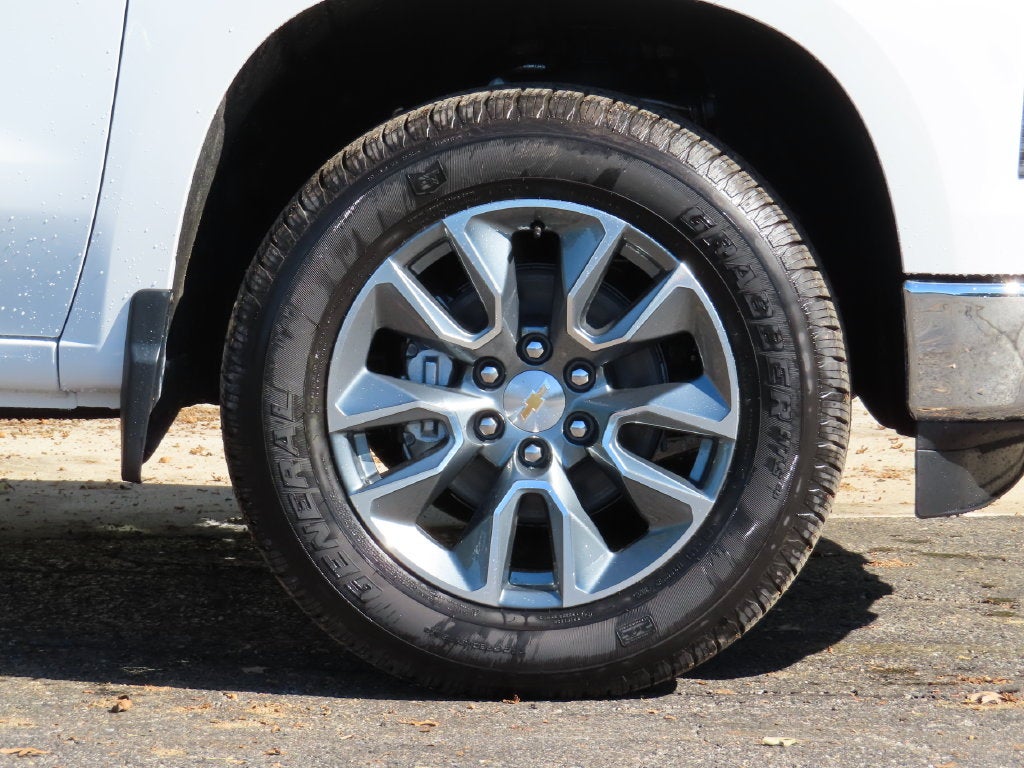 2026 Chevrolet Silverado 1500 LT LT1