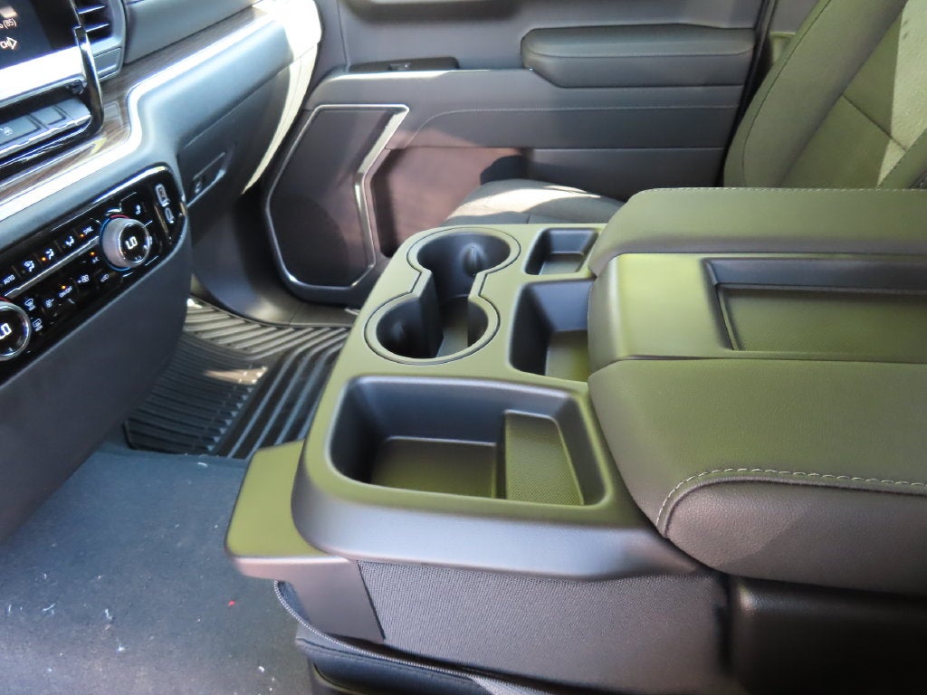 2026 Chevrolet Silverado 1500 LT LT1