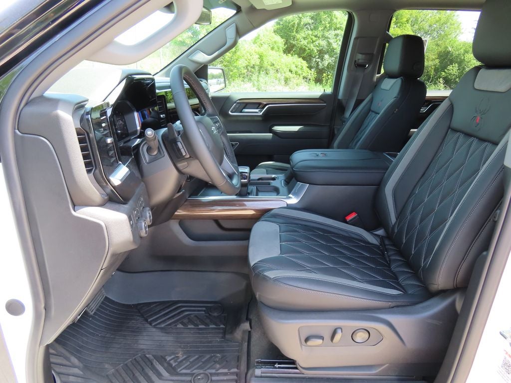 2026 Chevrolet Silverado 1500 RST Black Widow