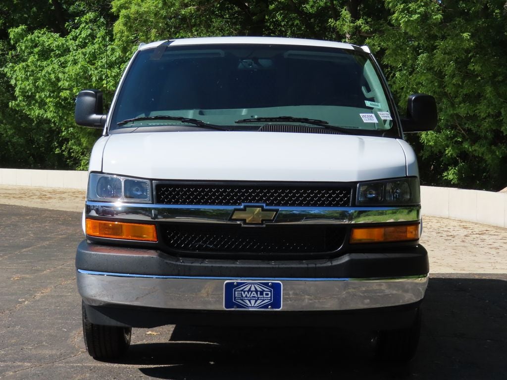 2026 Chevrolet Express 2500 Work Van Cargo