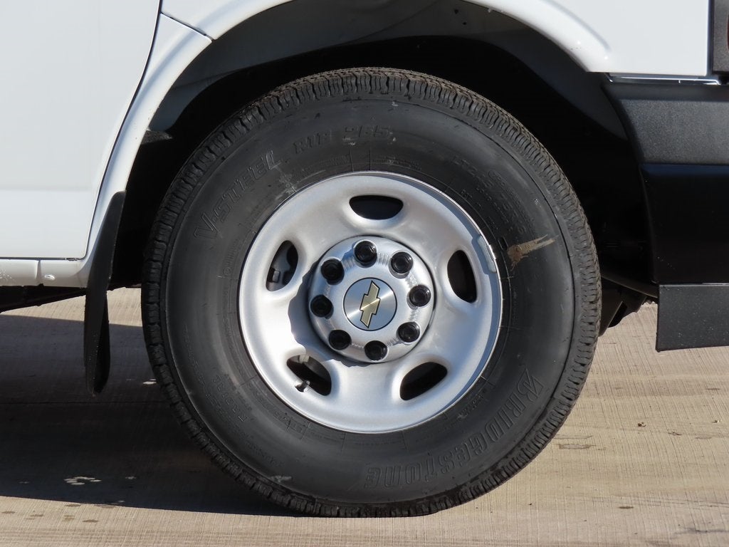 2025 Chevrolet Express 2500 Work Van Cargo