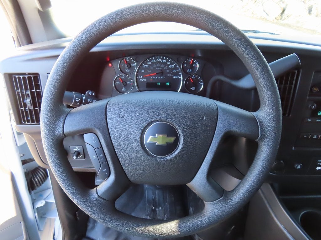 2025 Chevrolet Express 2500 Work Van Cargo