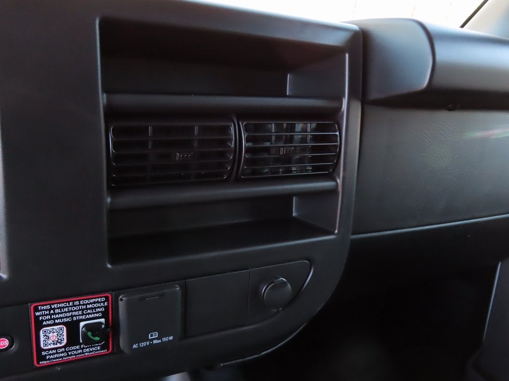 2025 Chevrolet Express 2500 Work Van Cargo