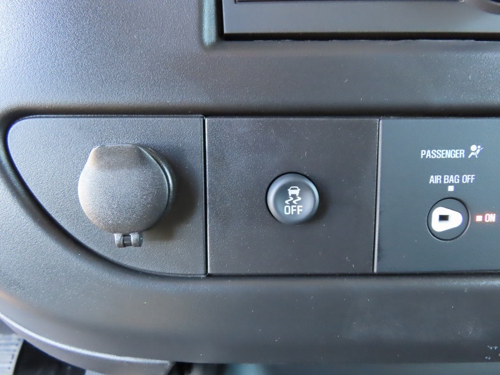 2025 Chevrolet Express 2500 Work Van Cargo