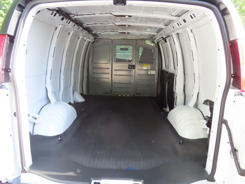 2026 Chevrolet Express 2500 Work Van Cargo