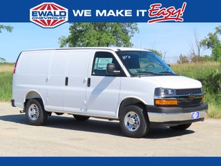 2026 Chevrolet Express 2500 Work Van Cargo