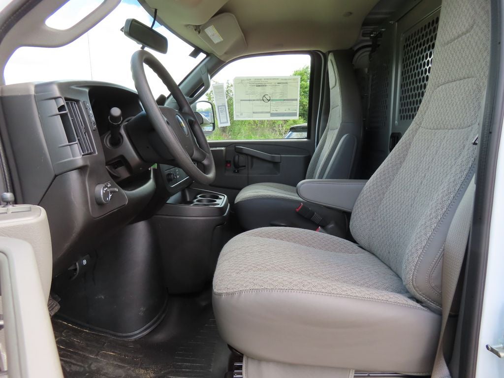 2026 Chevrolet Express 2500 Work Van Cargo
