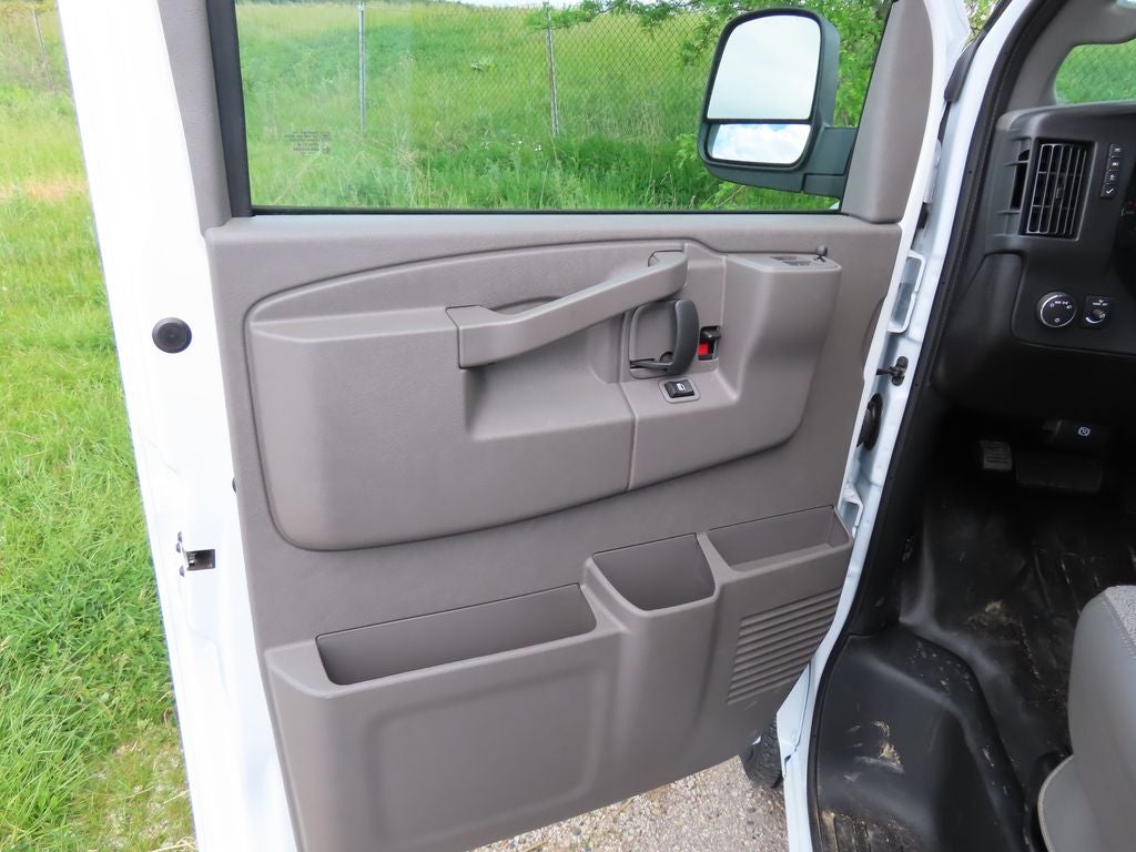 2026 Chevrolet Express 2500 Work Van Cargo