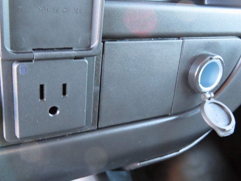 2025 Chevrolet Express 2500 Work Van Cargo