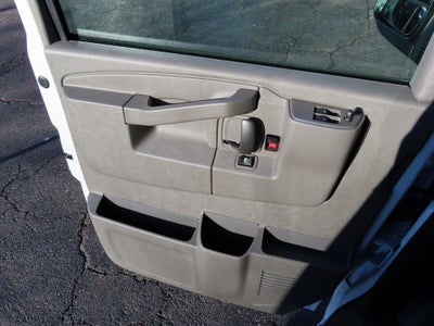 2025 Chevrolet Express 2500 Work Van Cargo