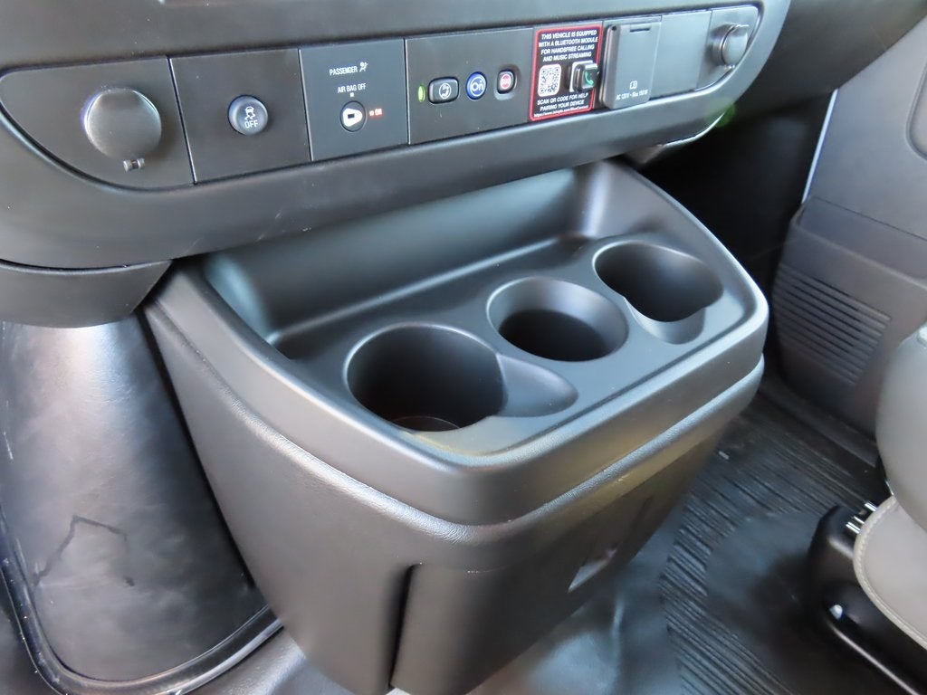 2025 Chevrolet Express 2500 Work Van Cargo