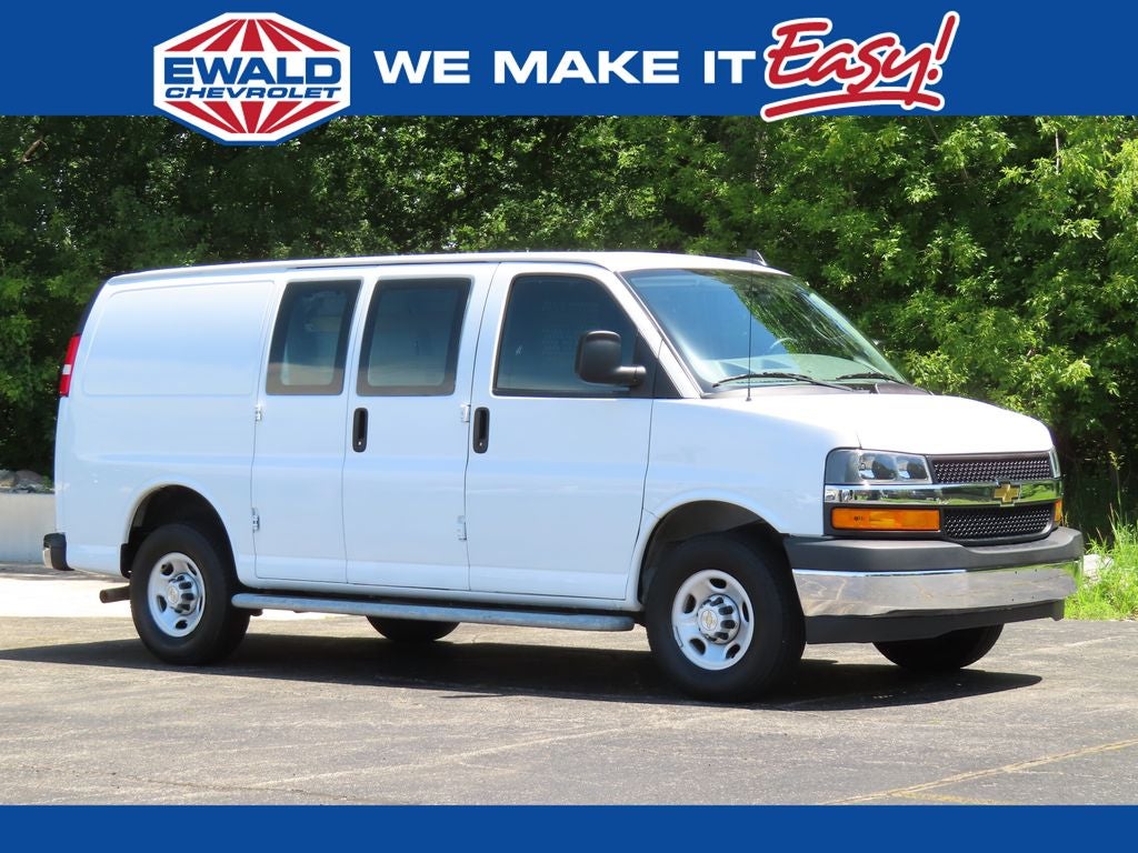 2024 Chevrolet Express 2500 Work Van Cargo