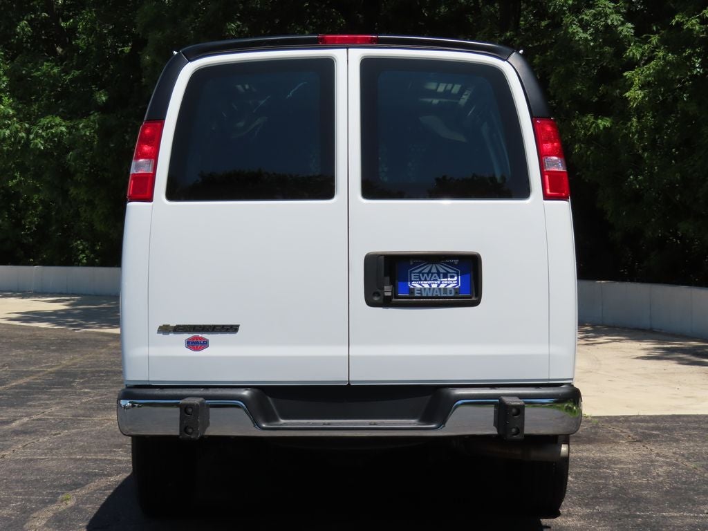 2024 Chevrolet Express 2500 Work Van Cargo