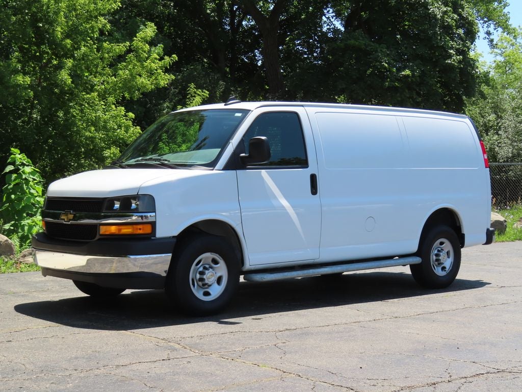 2024 Chevrolet Express 2500 Work Van Cargo