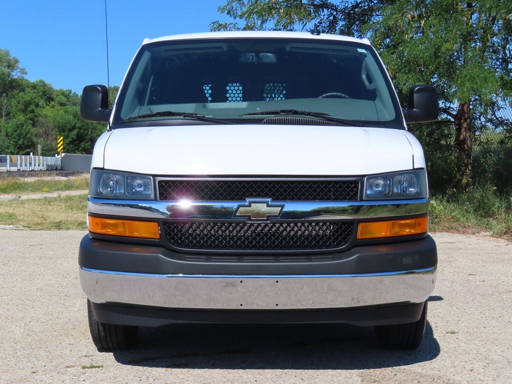 2025 Chevrolet Express 2500 Work Van Cargo