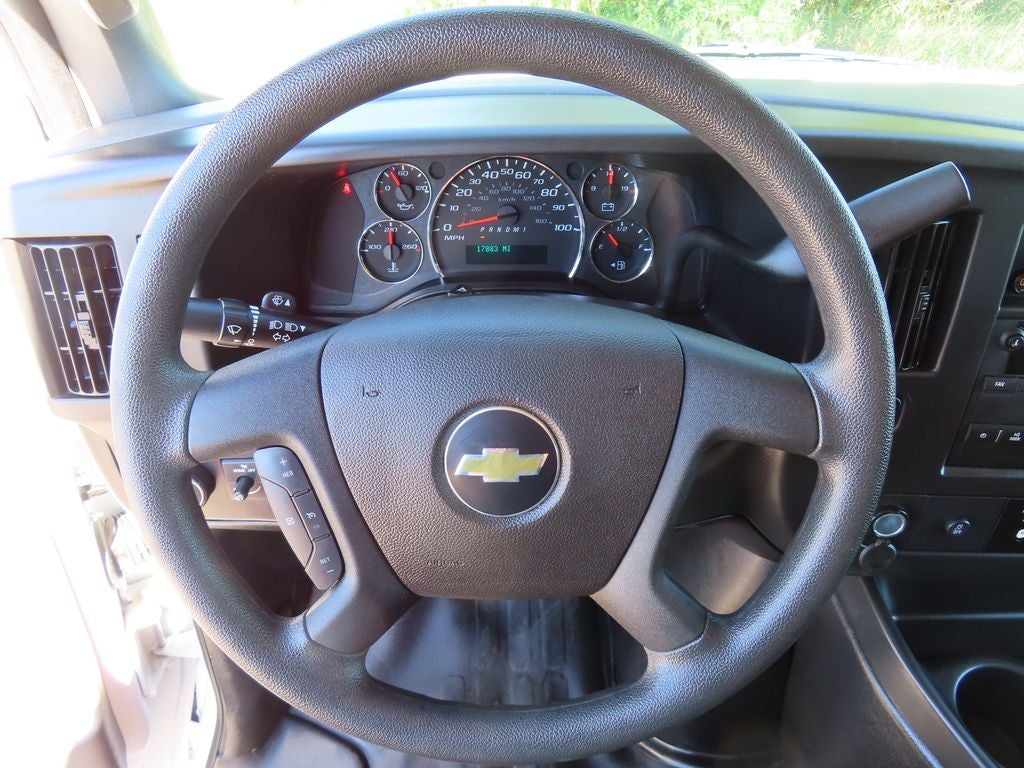 2025 Chevrolet Express 2500 Work Van Cargo