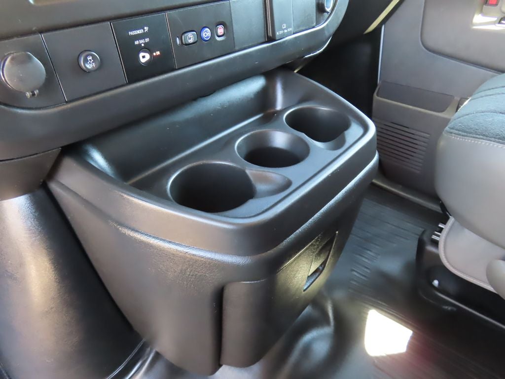 2025 Chevrolet Express 2500 Work Van Cargo