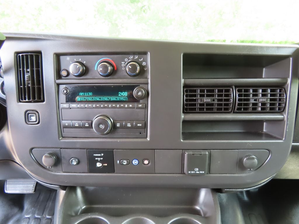 2025 Chevrolet Express 2500 Work Van Cargo