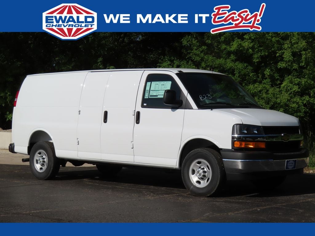 2026 Chevrolet Express 3500 Work Van Cargo