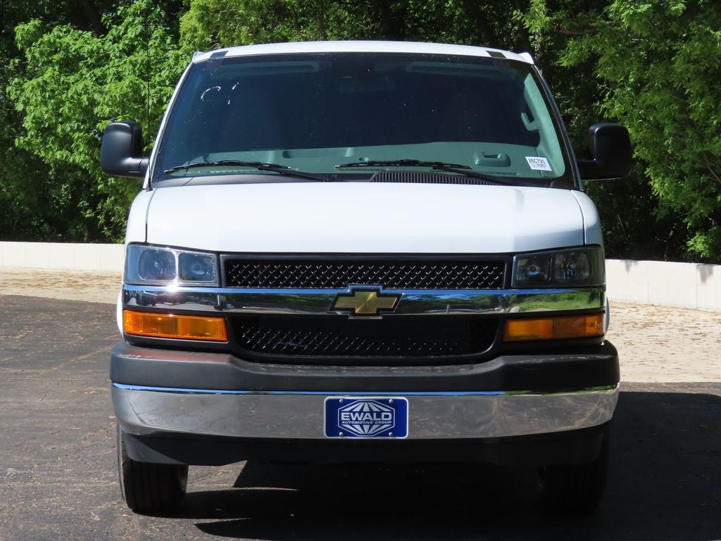 2026 Chevrolet Express 3500 Work Van Cargo