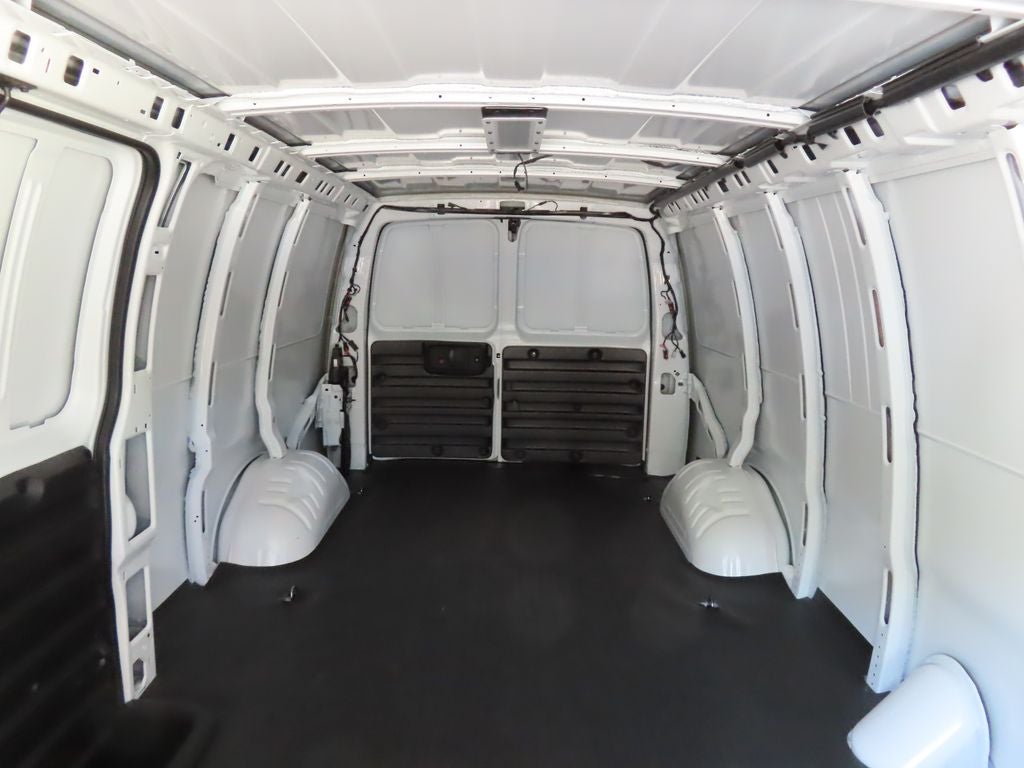2026 Chevrolet Express 3500 Work Van Cargo