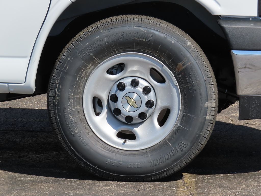 2026 Chevrolet Express 3500 Work Van Cargo