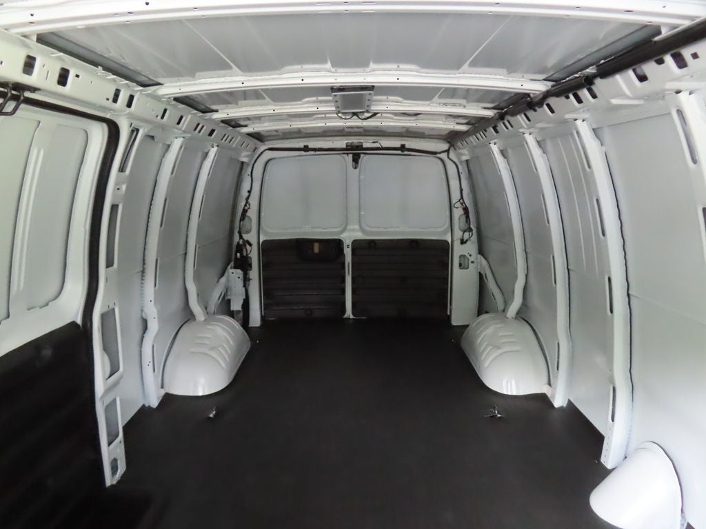 2026 Chevrolet Express 3500 Work Van Cargo