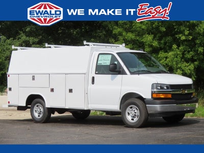 2025 Chevrolet Express 3500 READING - 57" SRW, ALUMINUM ROOF CLASSIC SERVICE V Cutaway