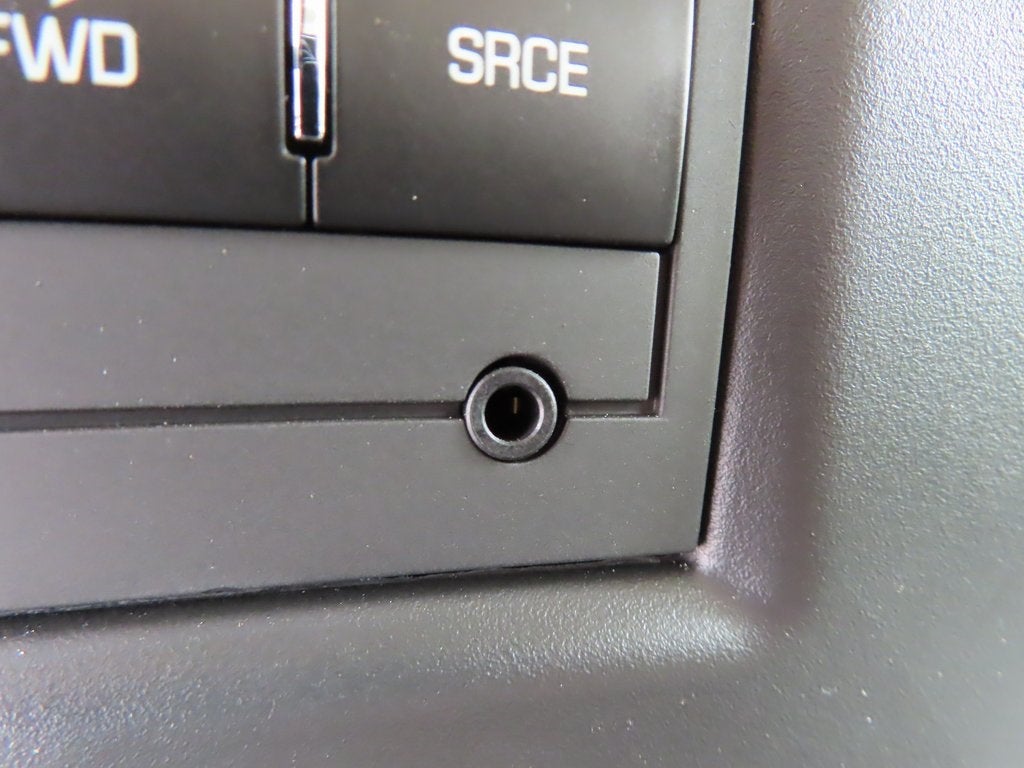 2025 Chevrolet Express 3500 READING - 57" SRW, ALUMINUM ROOF CLASSIC SERVICE V Cutaway