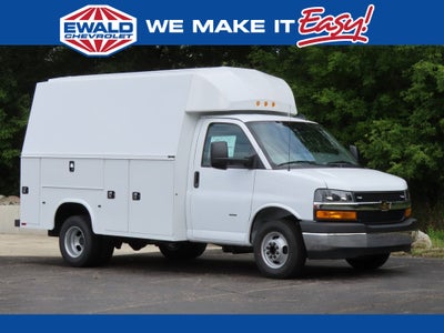 2024 Chevrolet Express 3500 Work Van Cutaway