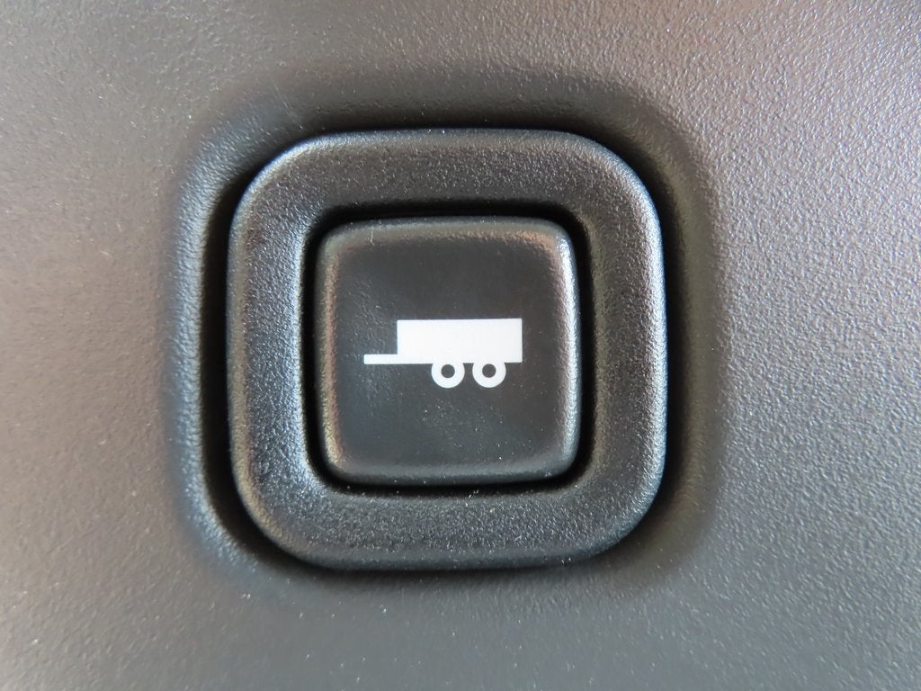 2024 Chevrolet Express 3500 Work Van Cutaway