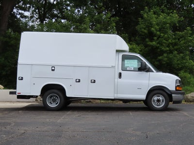 2024 Chevrolet Express 3500 Work Van Cutaway