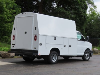 2024 Chevrolet Express 3500 Work Van Cutaway