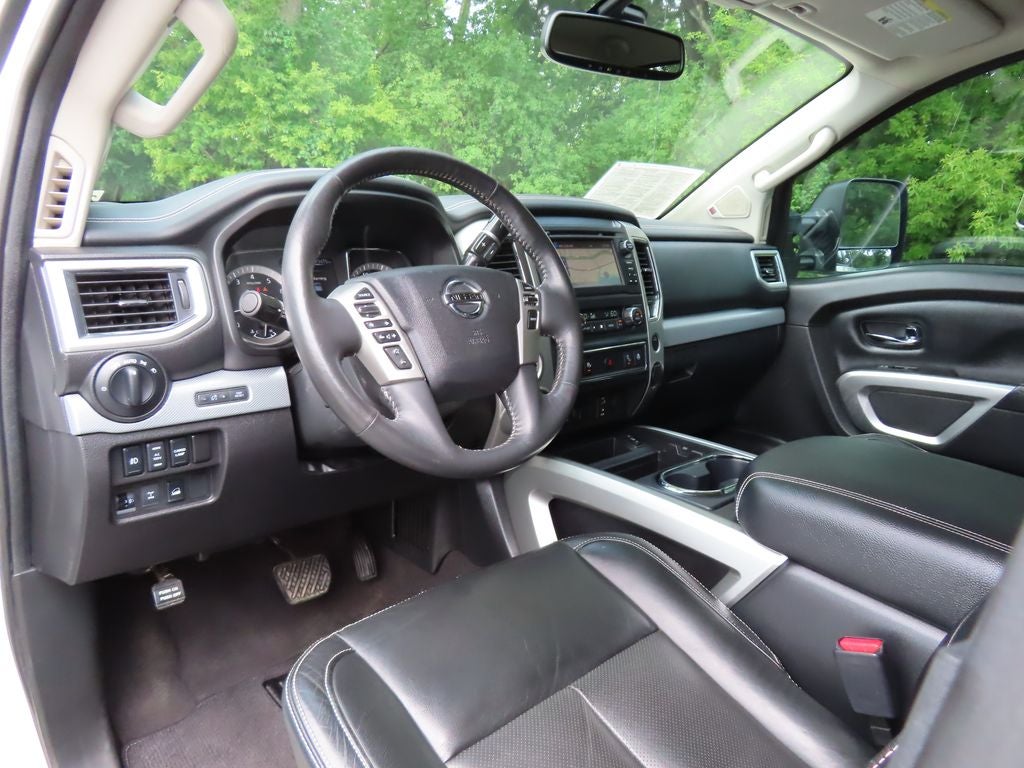 2017 Nissan Titan PRO-4X